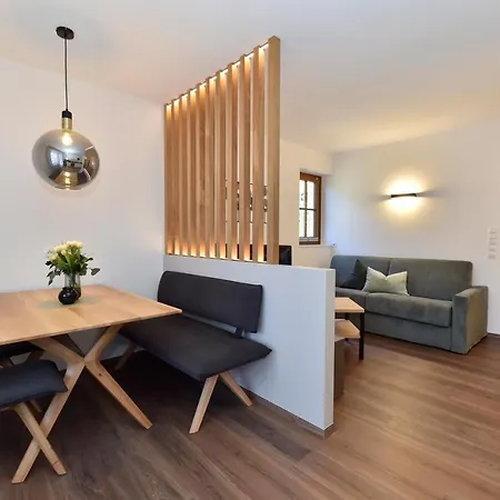 Aparthotel Garni Lenzenhof 3*